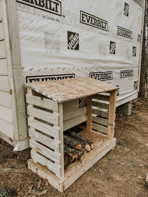 Firewood storage from pallets sale